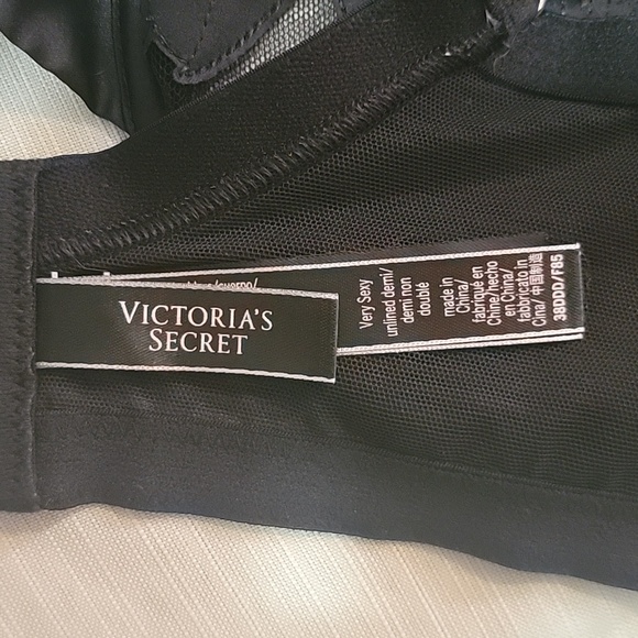 Victoria's Secret Black Lace/Sheer Bra - Picture 3 of 3
